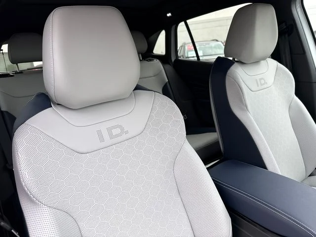 New 2026 Opal White Pearl Volkswagen Pro S image 20
