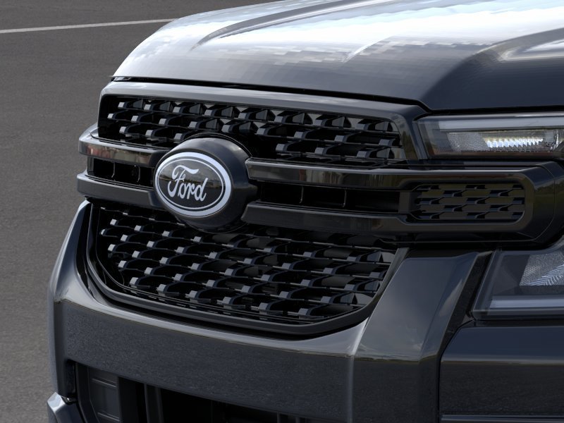 New 2025 Shadow Black Ford XLT image 17