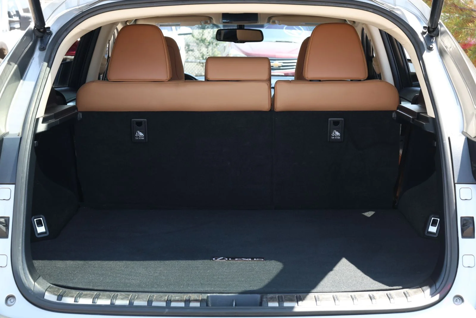 Used 2016 Silver Lexus 200t image 31