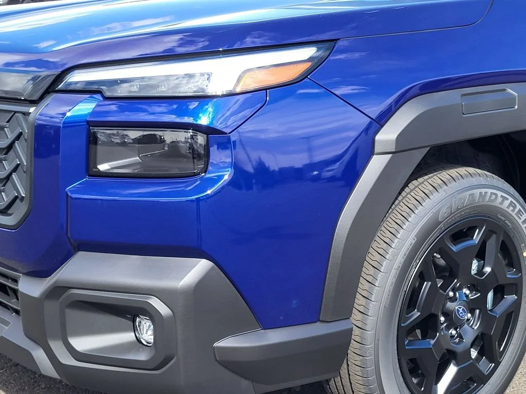 New 2026 SAPPHIRE BLUE PEARL Subaru Limited image 5