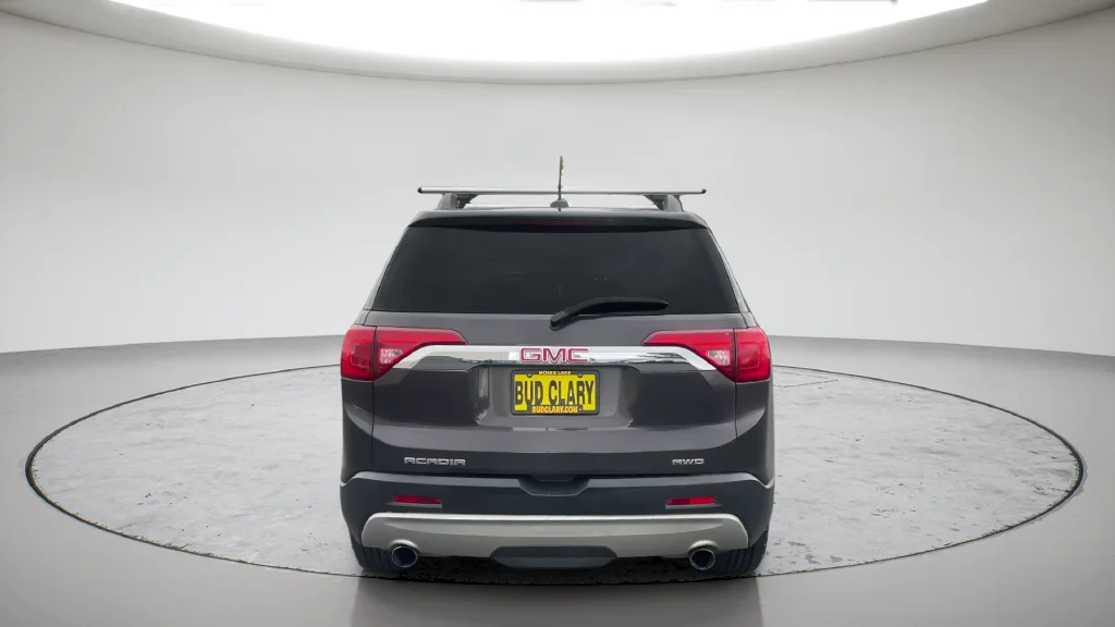 Used 2017 Black GMC SLE-2 image 8