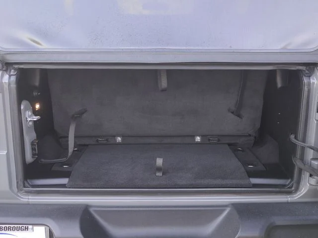 Used 2020 Gray Jeep Sport S image 23