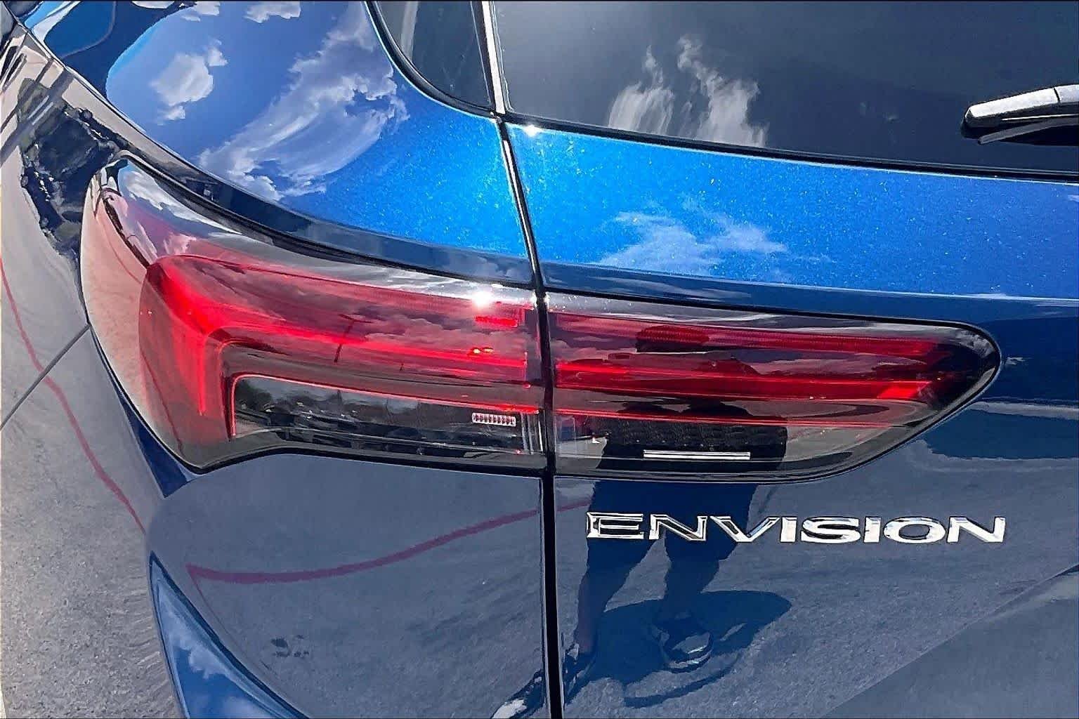 Used 2023 Sapphire Metallic Buick Essence image 27