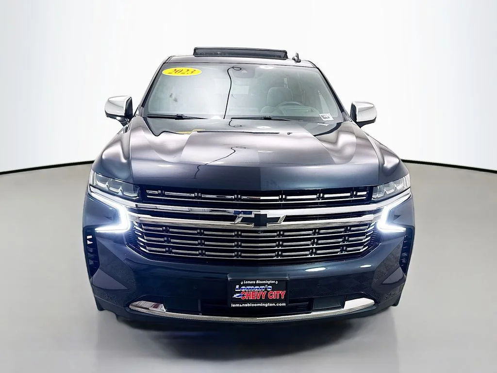 Used 2023 Gray Chevrolet Premier image 2