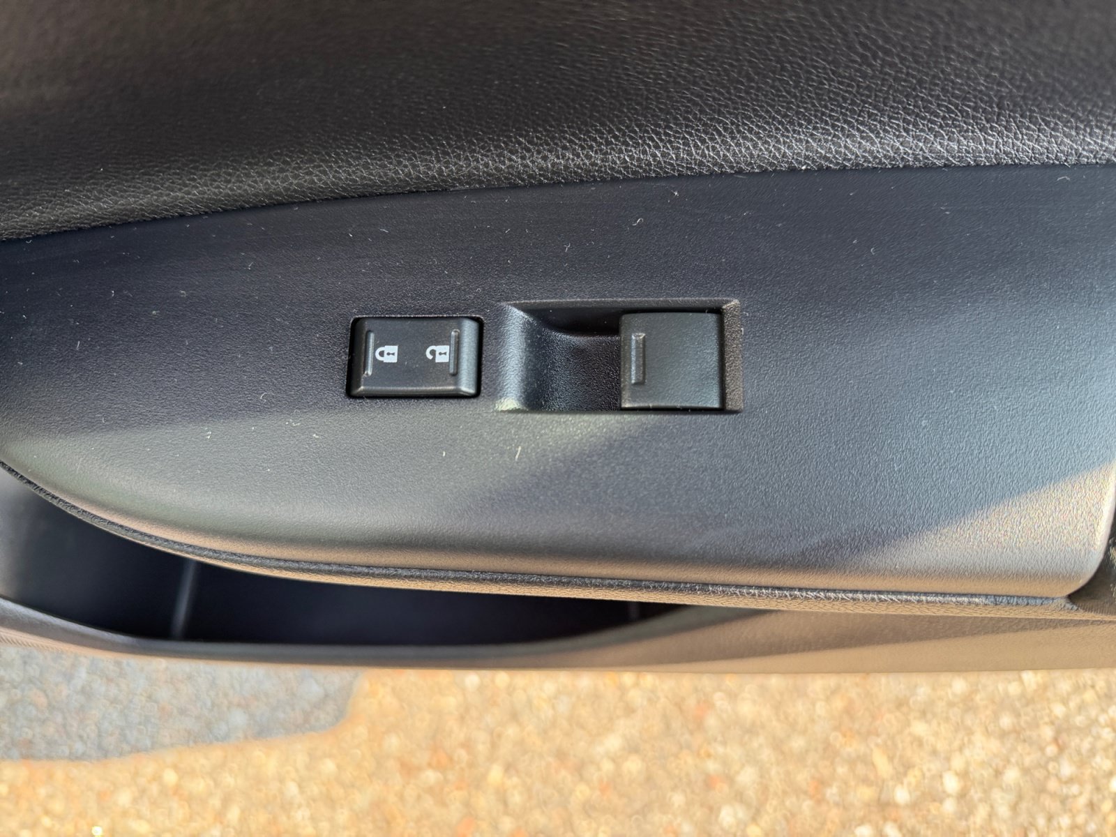 Used 2017 Gray Honda LX image 29