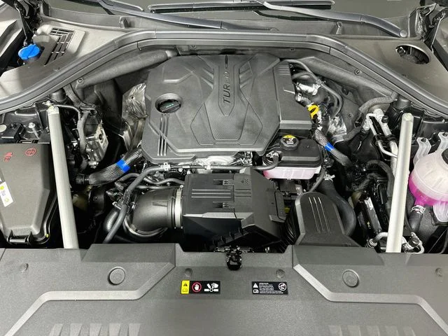 New 2027 Black Genesis 2.5T image 24