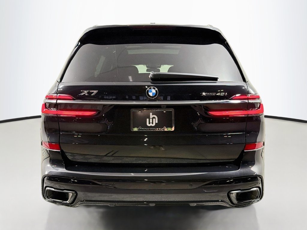 Used 2027 Black BMW xDrive40i image 6
