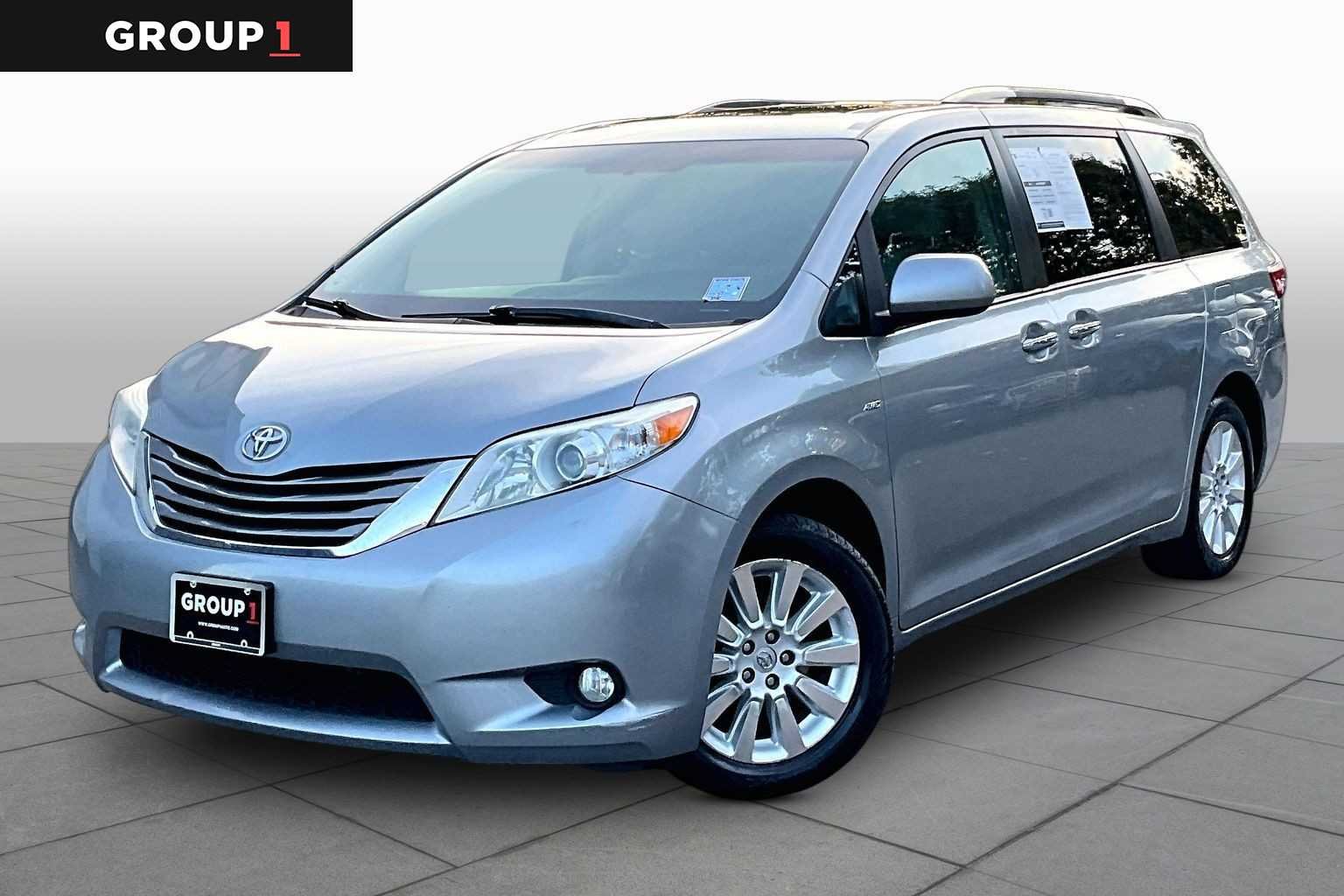 2016 Toyota Sienna XLE