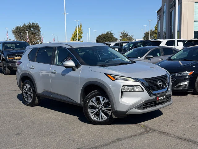 Used 2023 Silver Nissan SV image 2