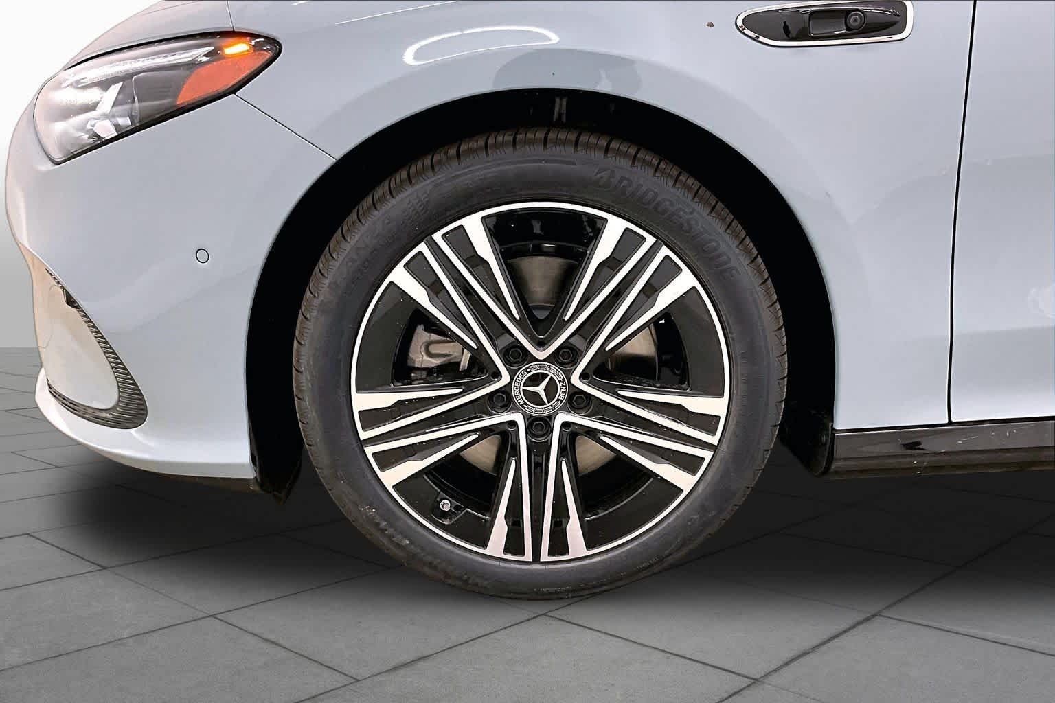 New 2027 Liquid Crystal Green Mercedes-Benz CLA 220 Hybrid image 11
