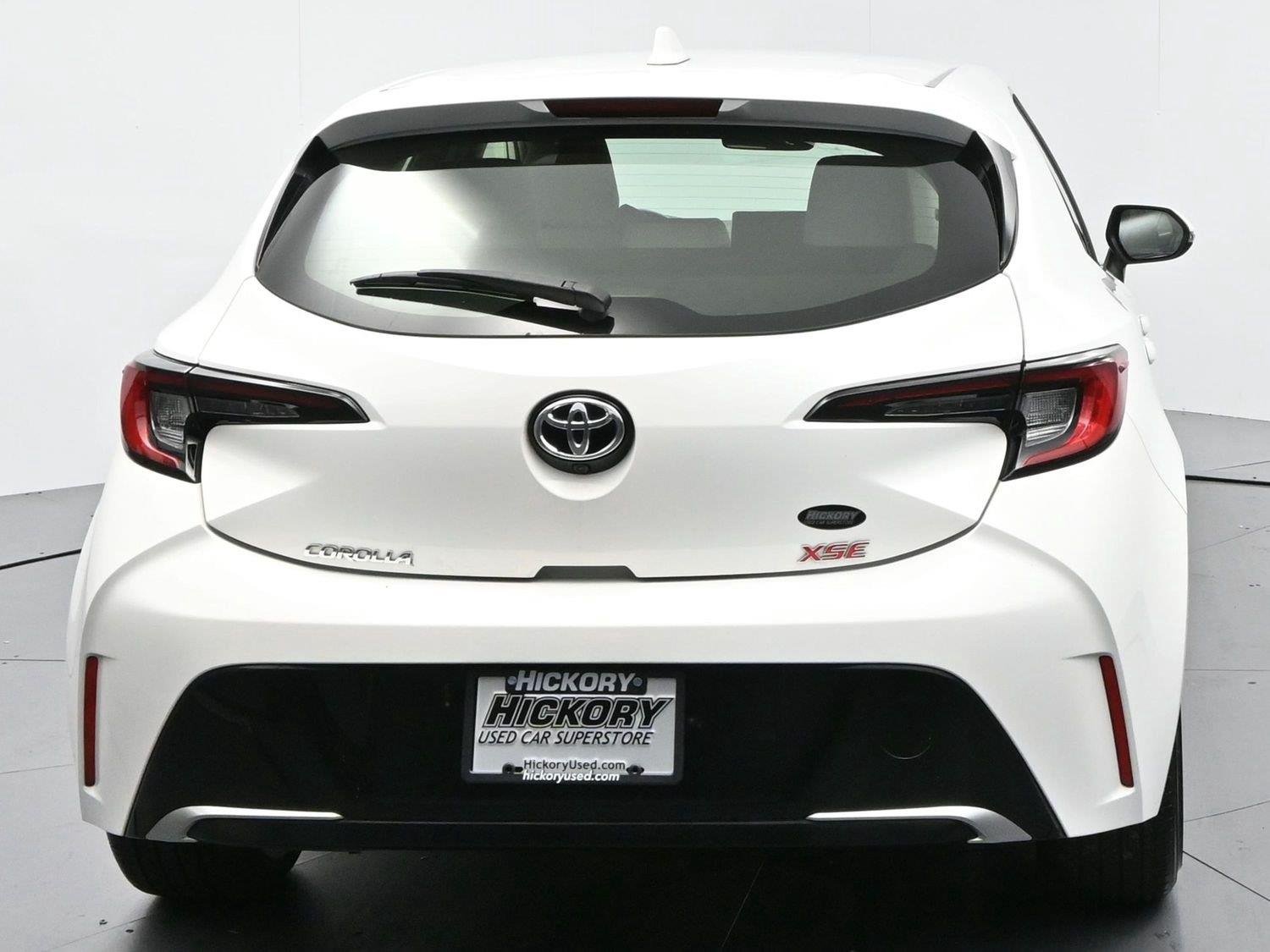 Used 2024 Ice Cap Toyota XSE image 6