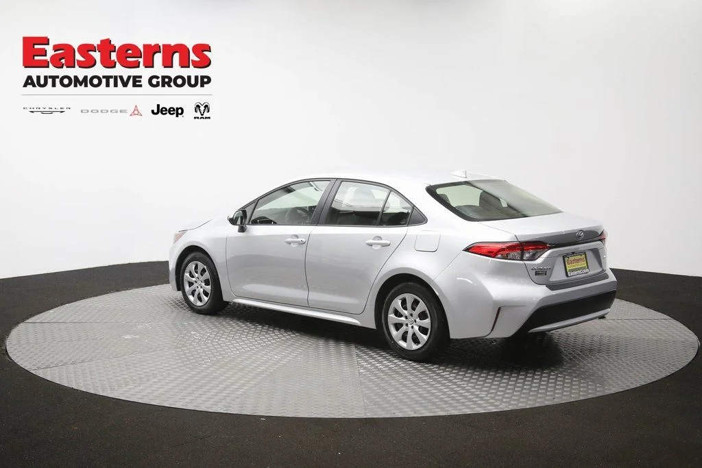 Used 2021 Silver Toyota LE image 61