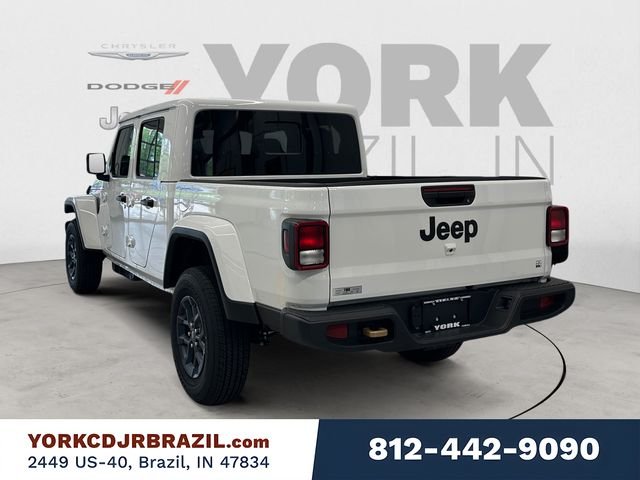 New 2026 Bright White Clear-Coat Exterior Paint Jeep 85th Anniversary Edition image 3