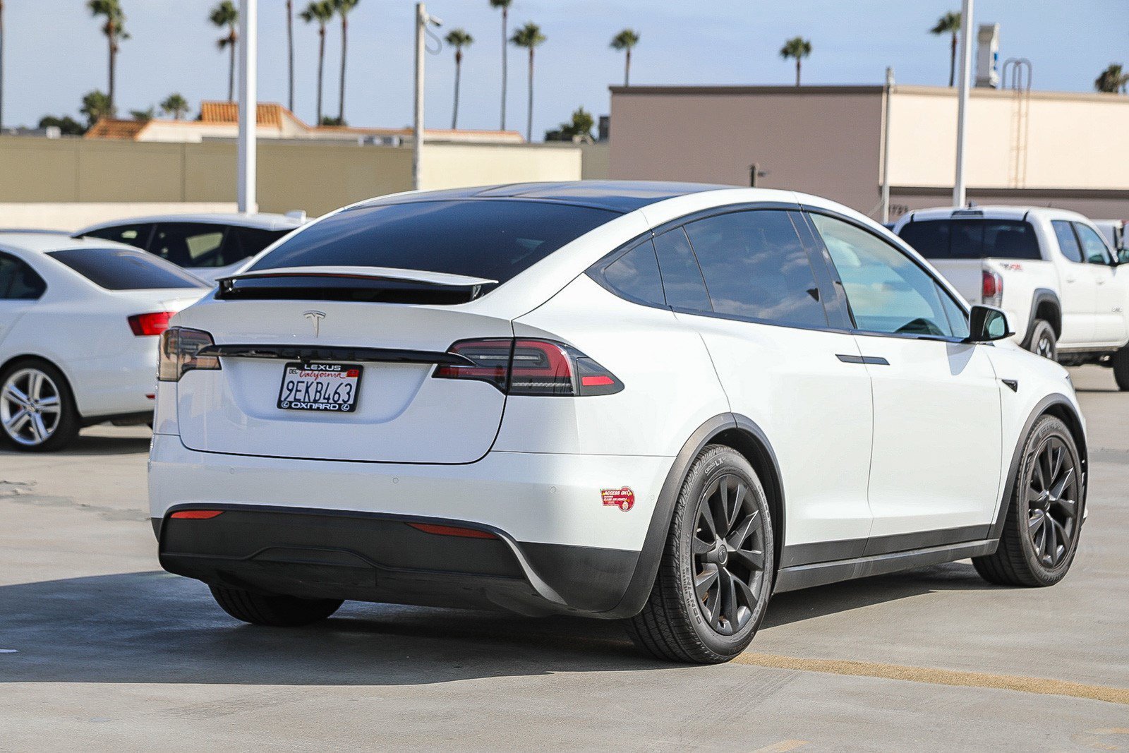 2023 Tesla Model X Long Range - Photo 6