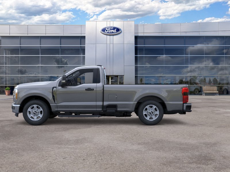 2026 Ford F-250 Super Duty XLT - Photo 3