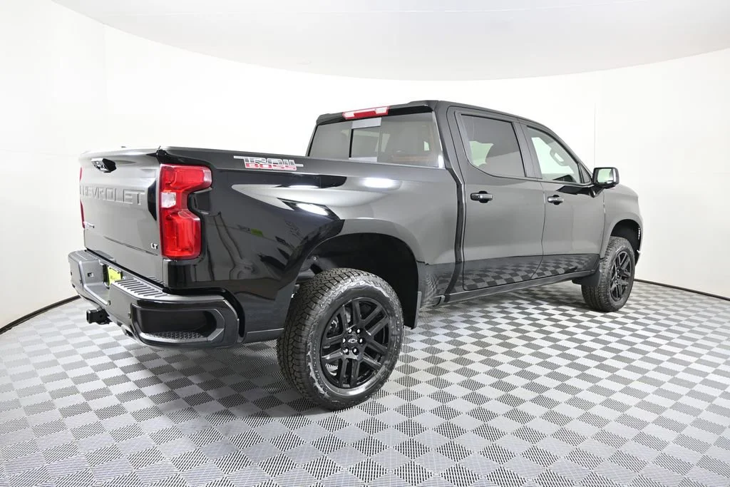 2026 Chevrolet Silverado 1500 LT Trail Boss - Photo 7