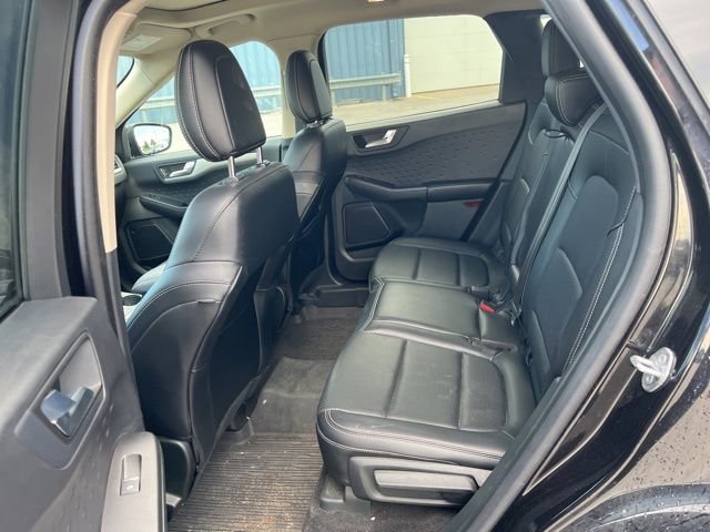 Certified Used 2020 Black Metallic Ford SEL image 4