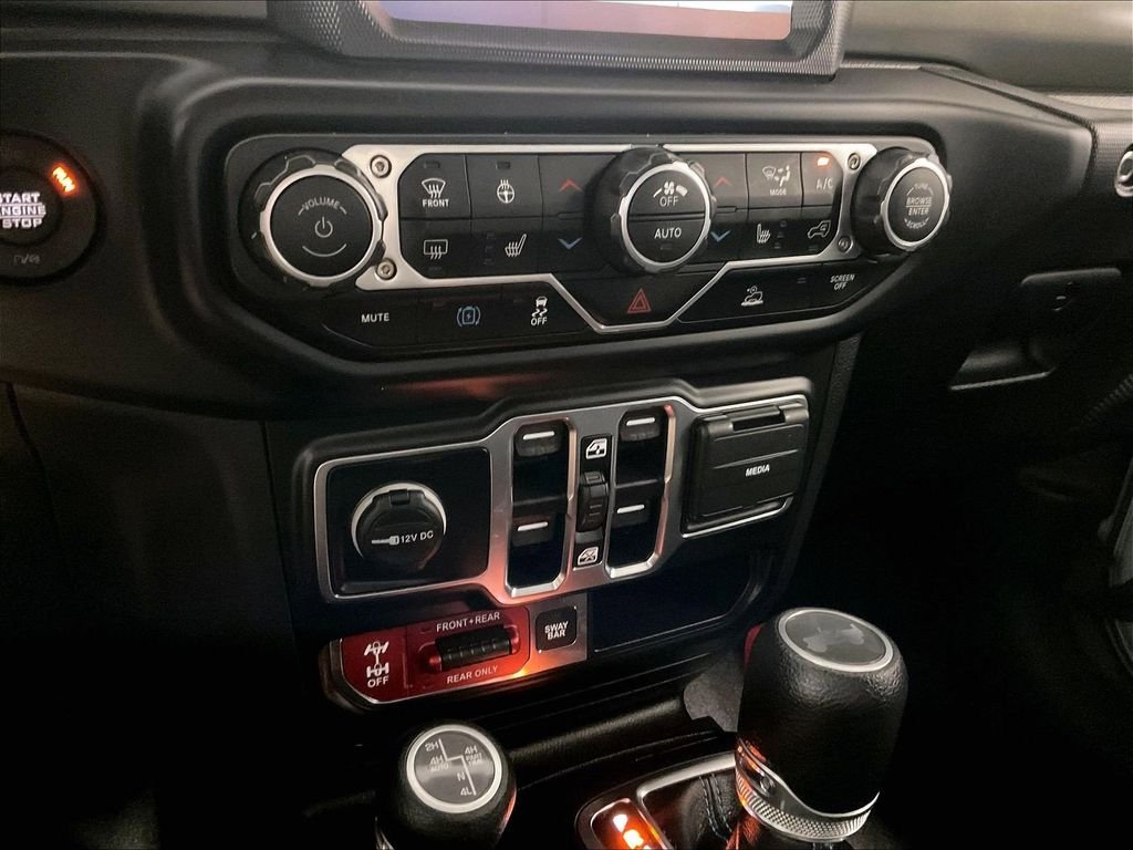 Used 2023 Gray Jeep Rubicon 4xe image 25