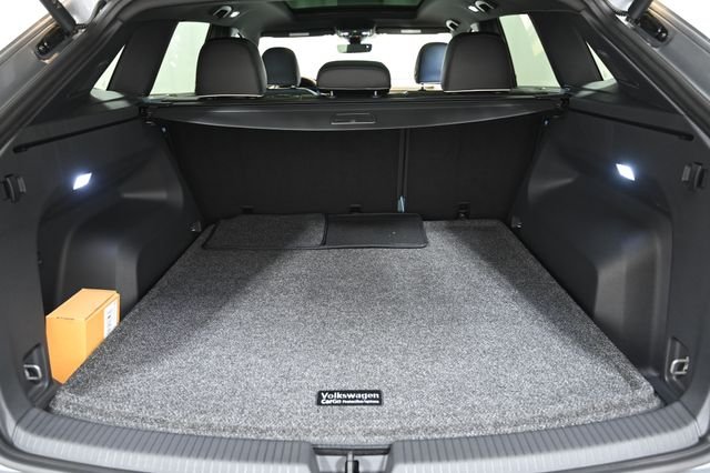 New 2026 Silver Volkswagen 2.0T SEL Premium R-Line image 21