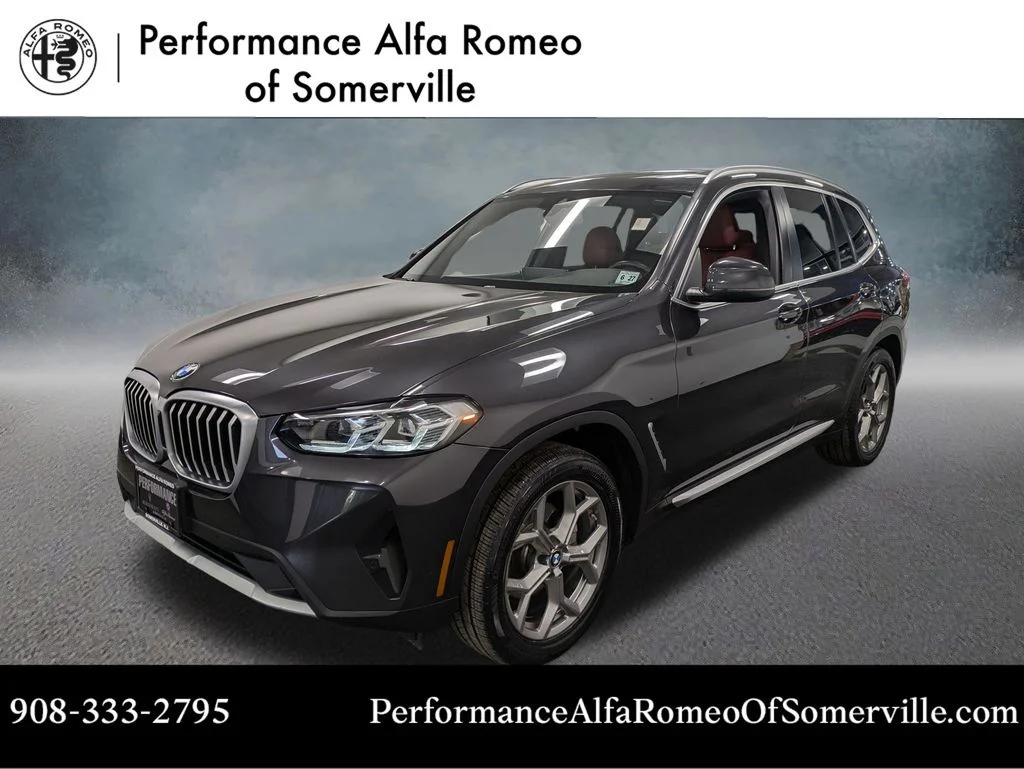 Used 2022 Gray BMW xDrive30i image 1