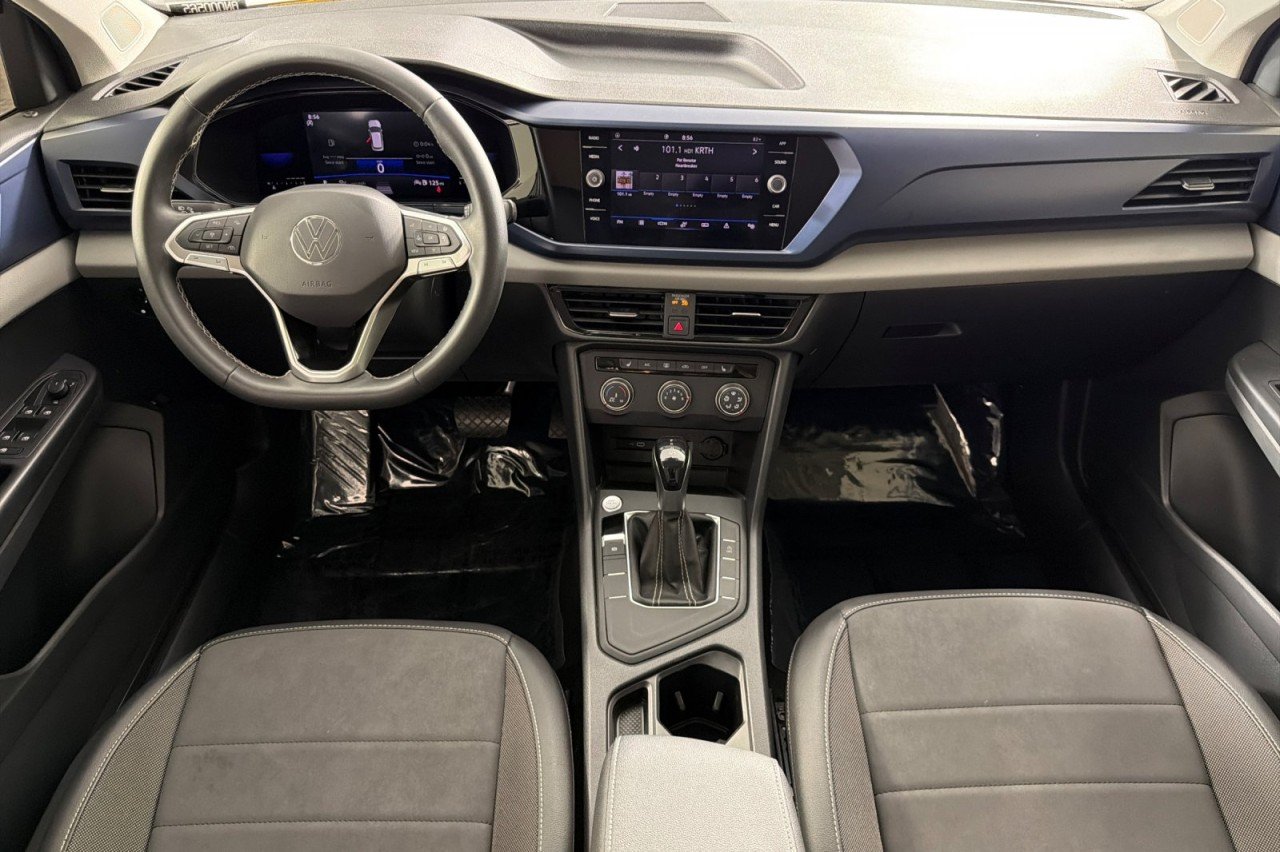 Used 2022 WHITE Volkswagen SE image 12