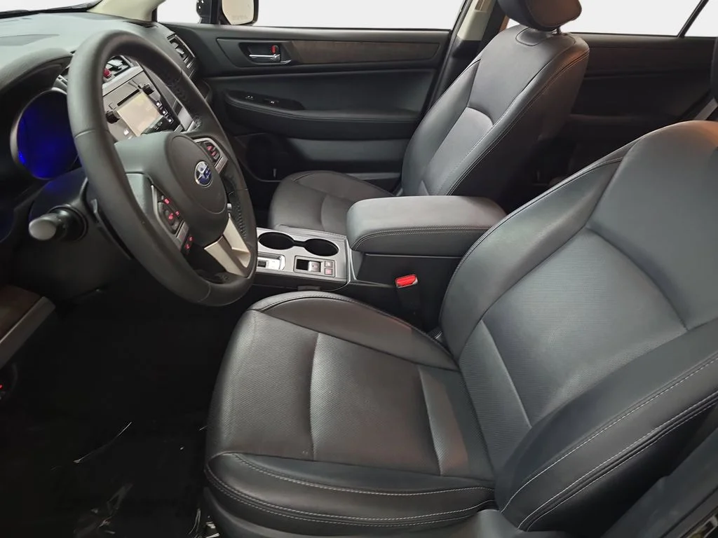 Used 2017 Black Subaru 2.5i image 16