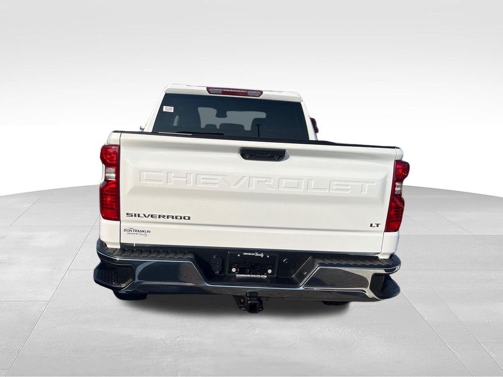 Used 2024 White Chevrolet LT image 4