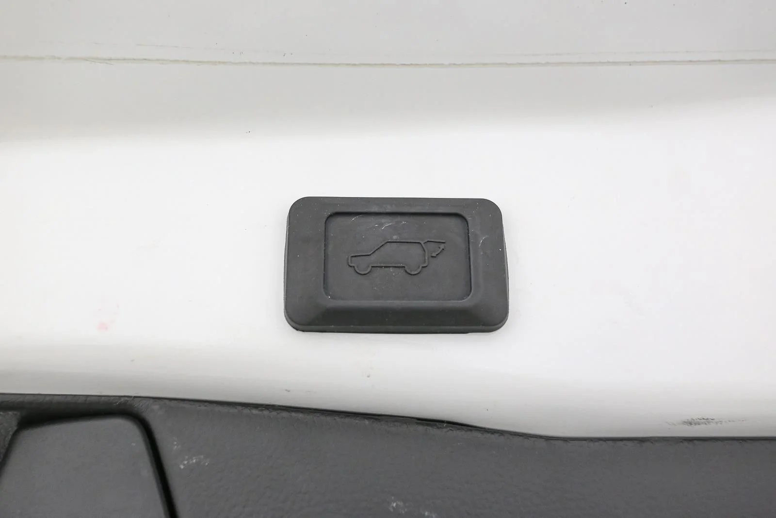 Certified Used 2023 Ice Cap Toyota XLE image 14