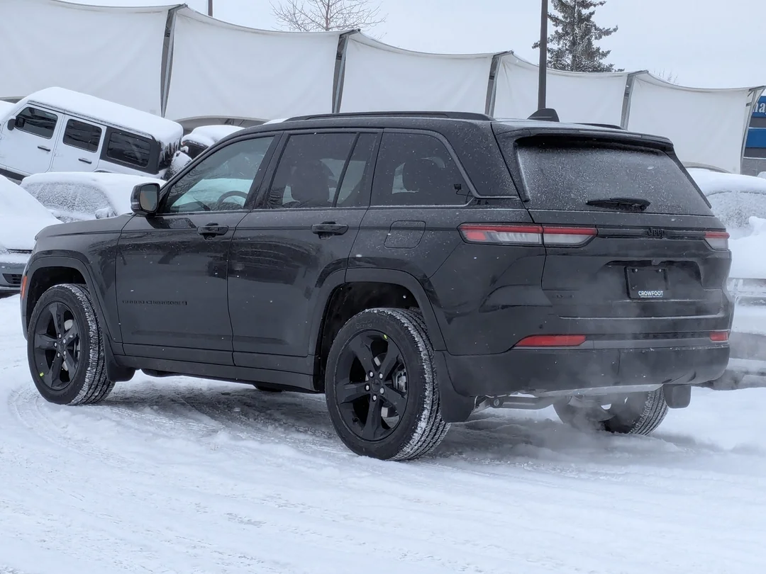 New 2026 Black Jeep Altitude - - 4x4 - Power Sunroof - Altitude Pack - 2.0L Turbo - Remote Start & More! image 6