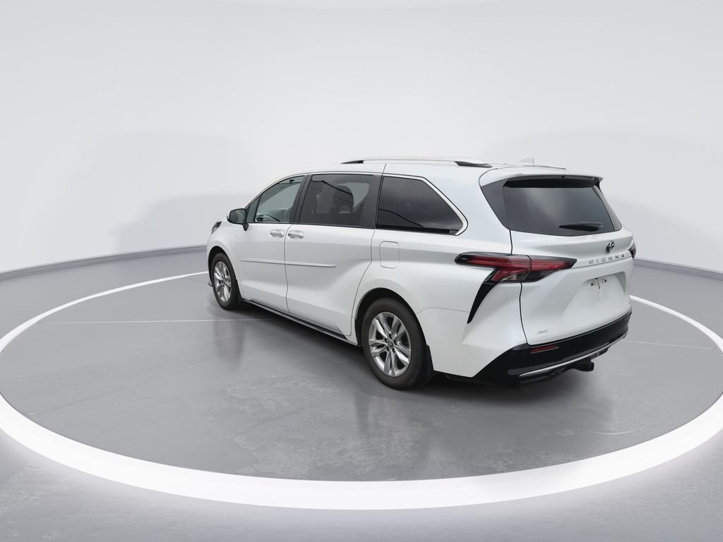 Used 2022 Pearl Toyota Limited image 6