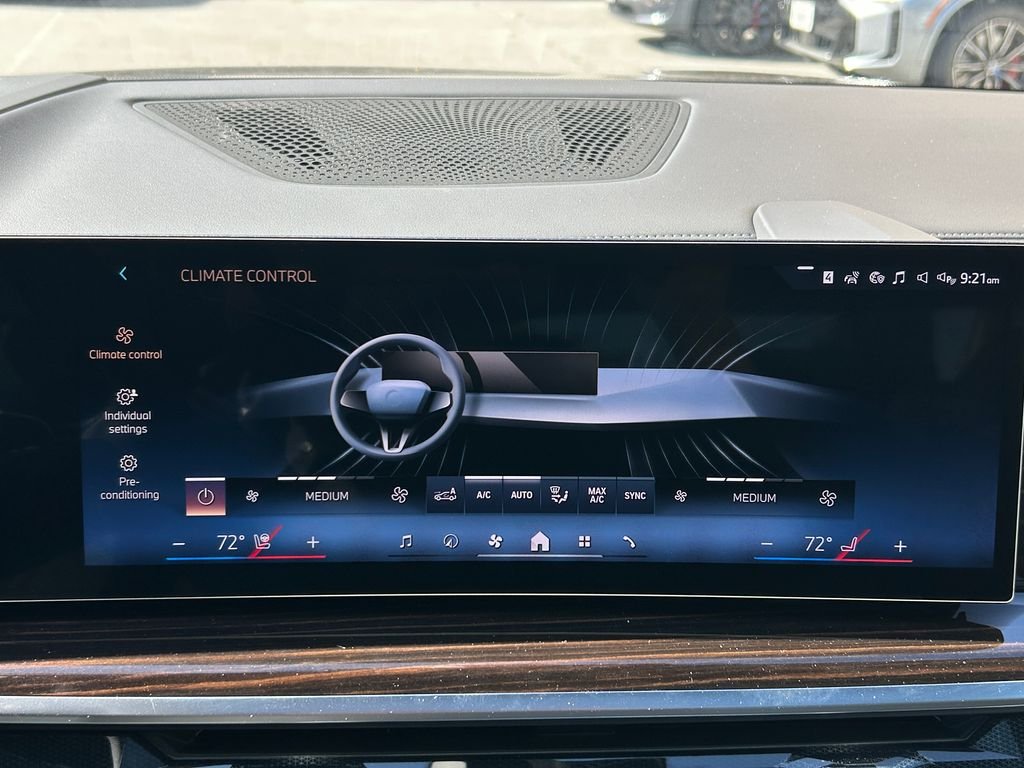 New 2026 Black Sapphire Metallic BMW xDrive40i image 24