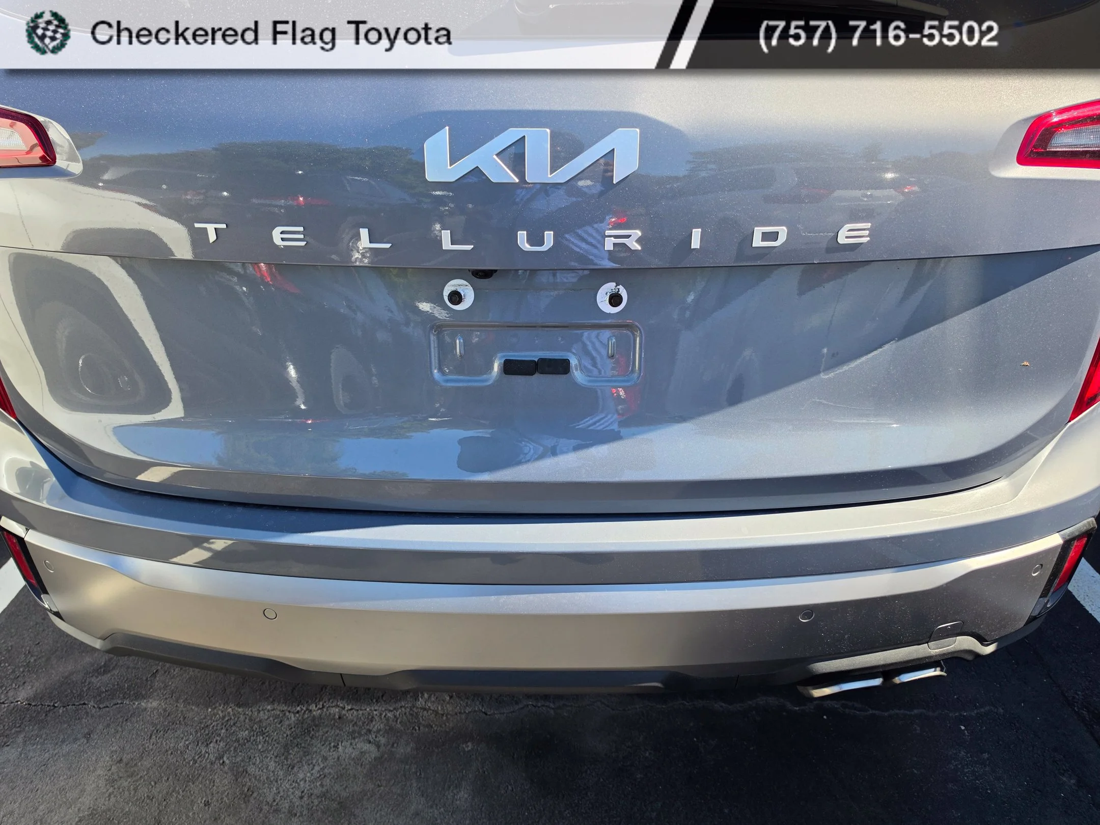 Used 2025 Everlasting Silver Kia S image 7
