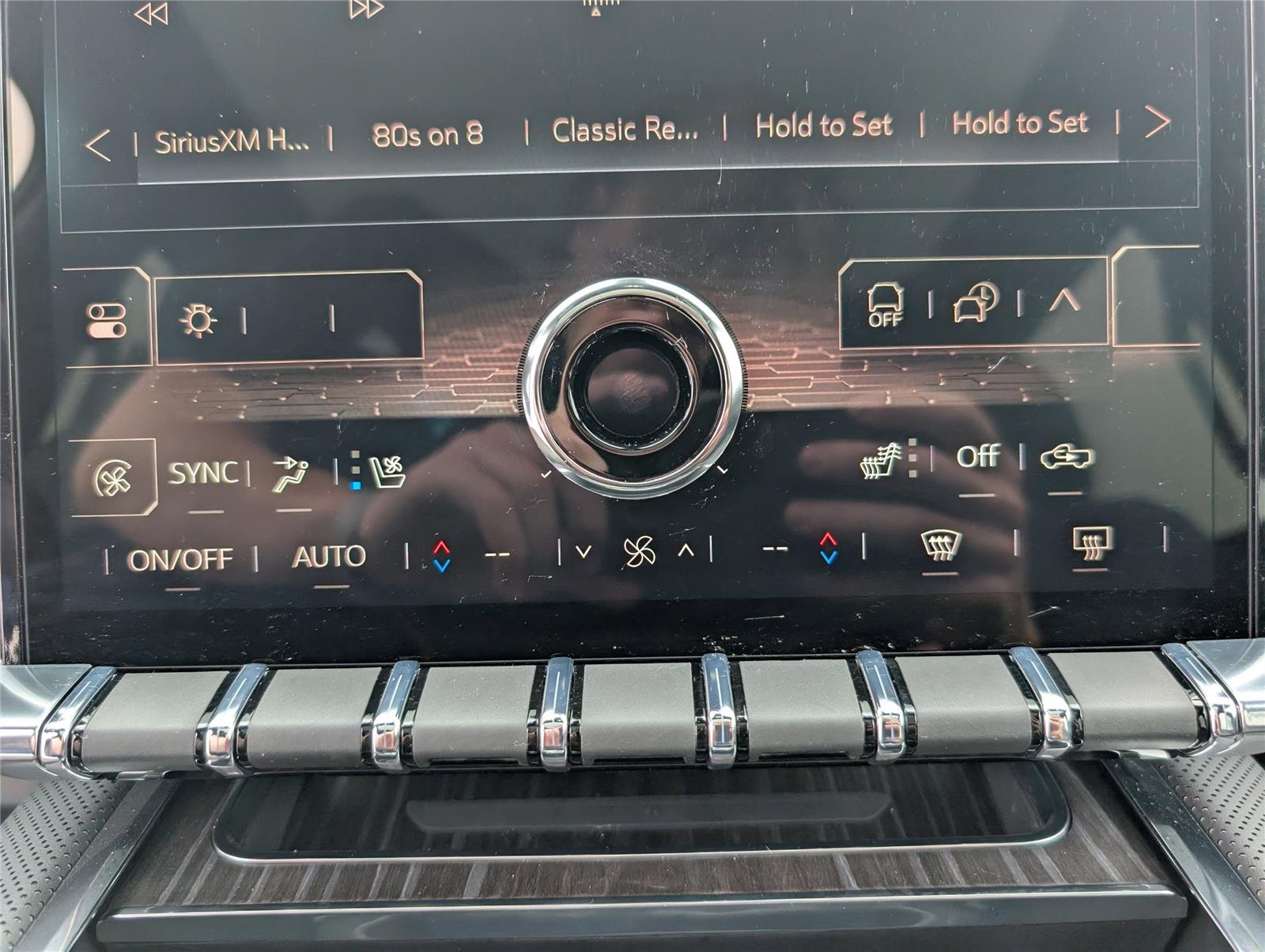 2025 GMC Sierra EV Denali - Photo 18