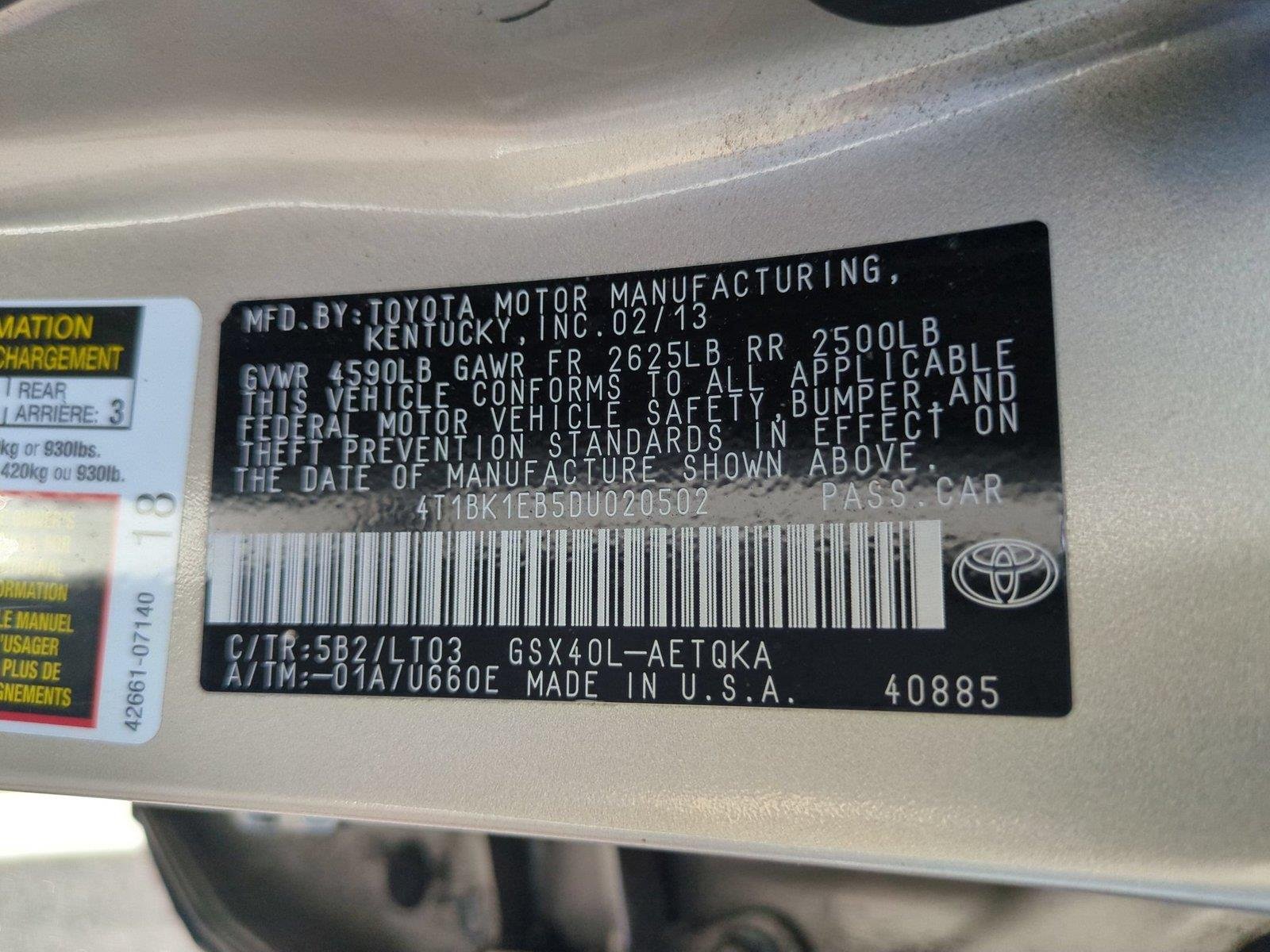 Used 2013  Toyota XLE Touring image 40