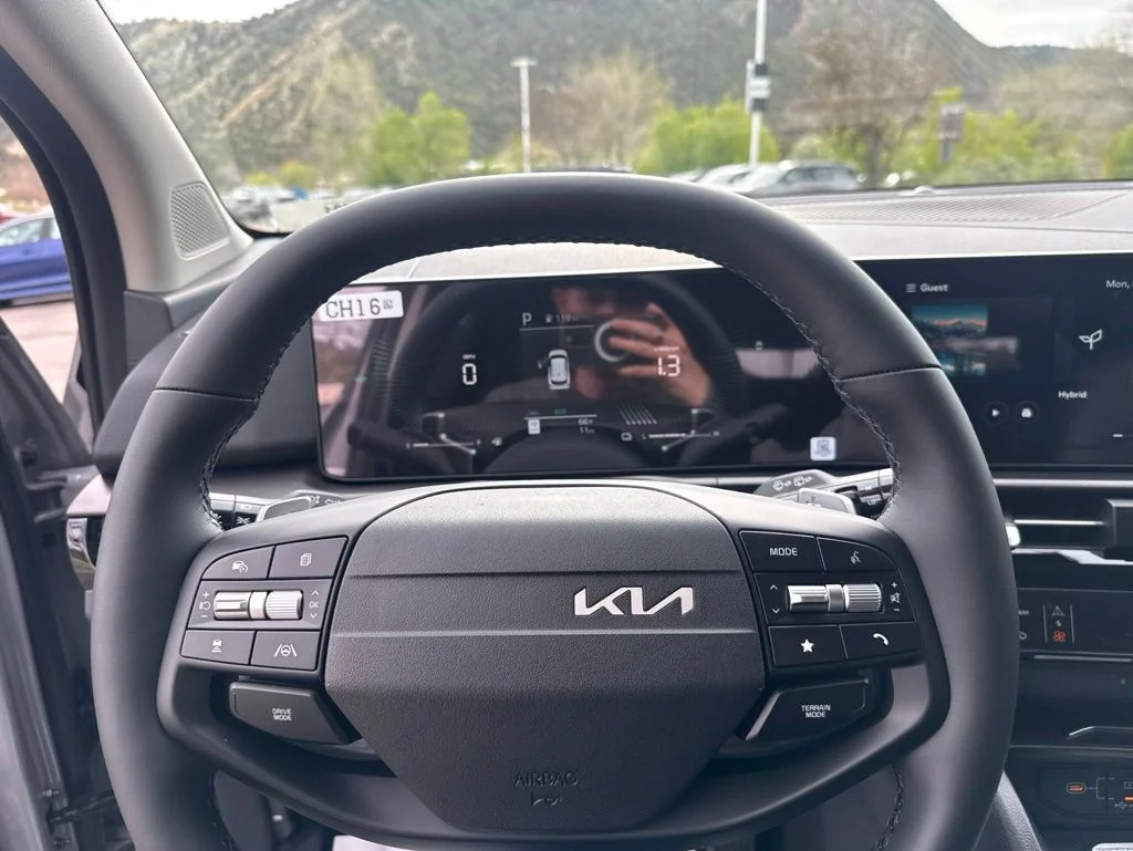 New 2026 Wolf Gray Kia EX image 5