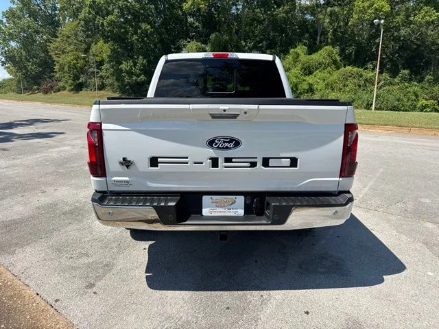 Used 2024 White Ford XLT image 6