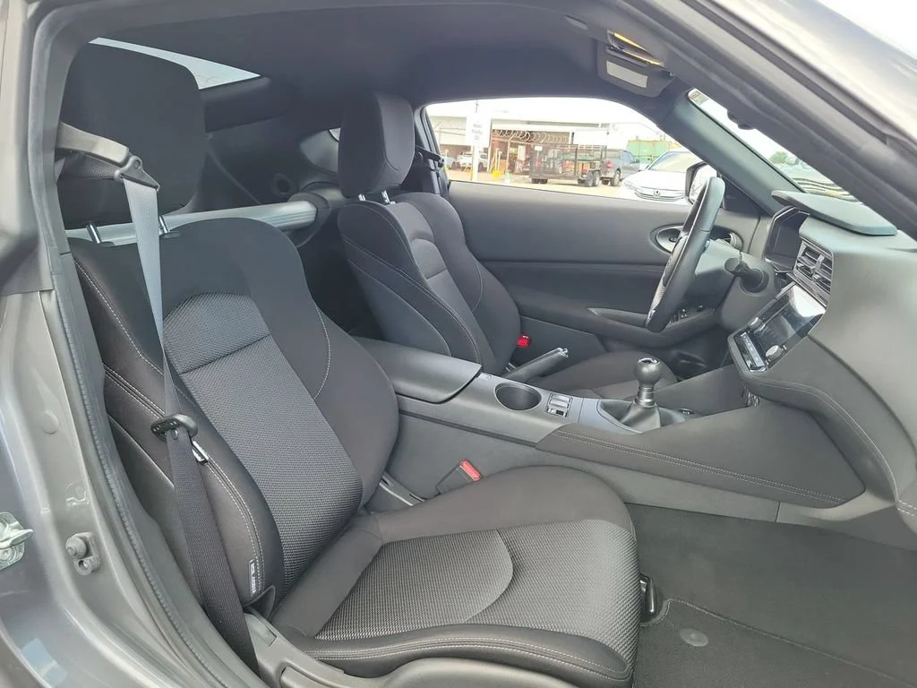 Used 2025 Gray Nissan Sport Manual Transmission image 24
