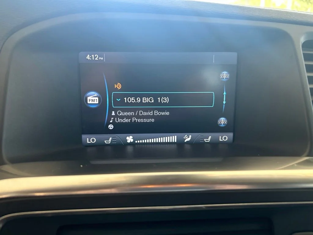 Used 2013  Volvo  image 7