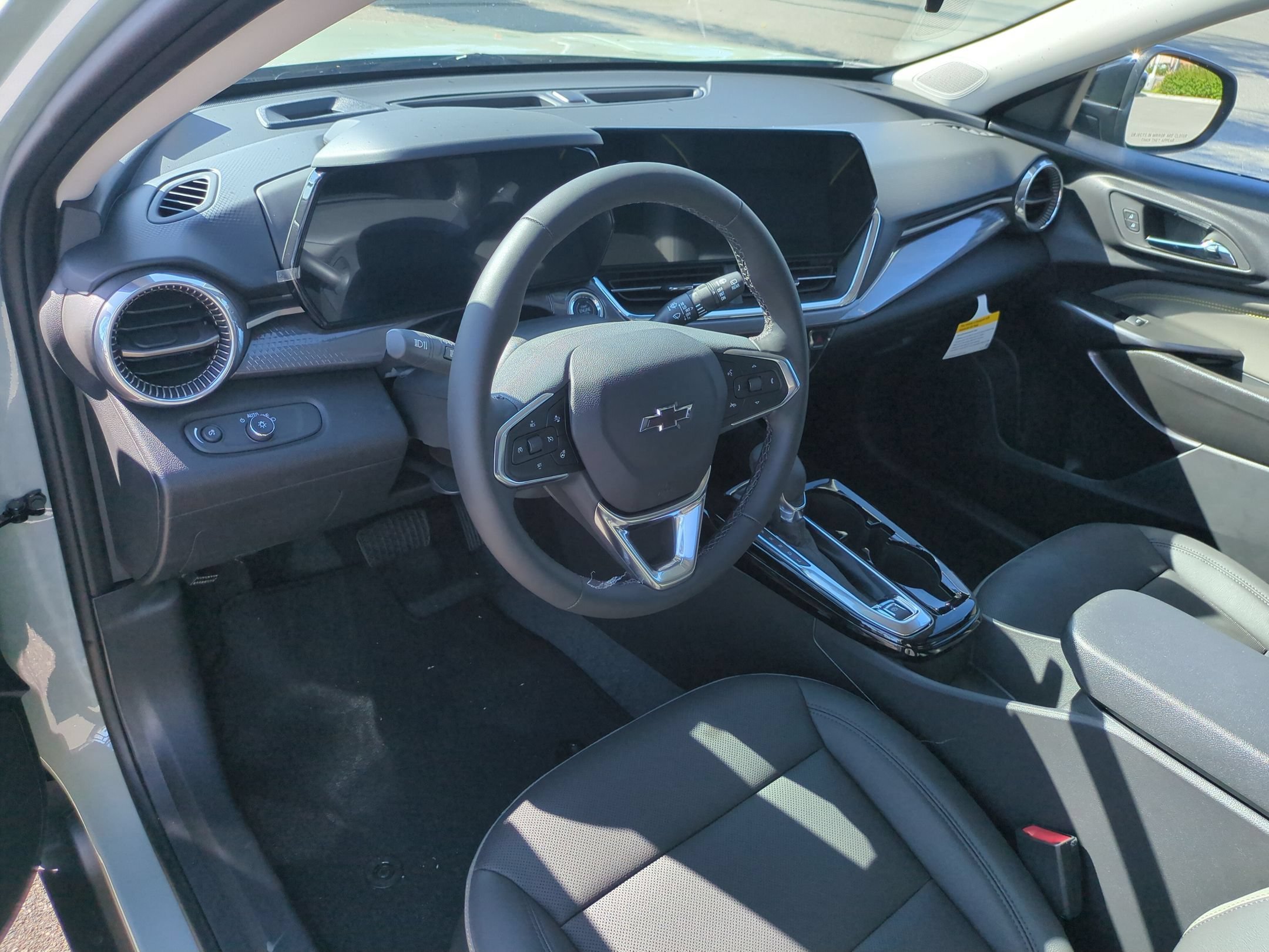 2026 Chevrolet Trax Activ - Photo 10