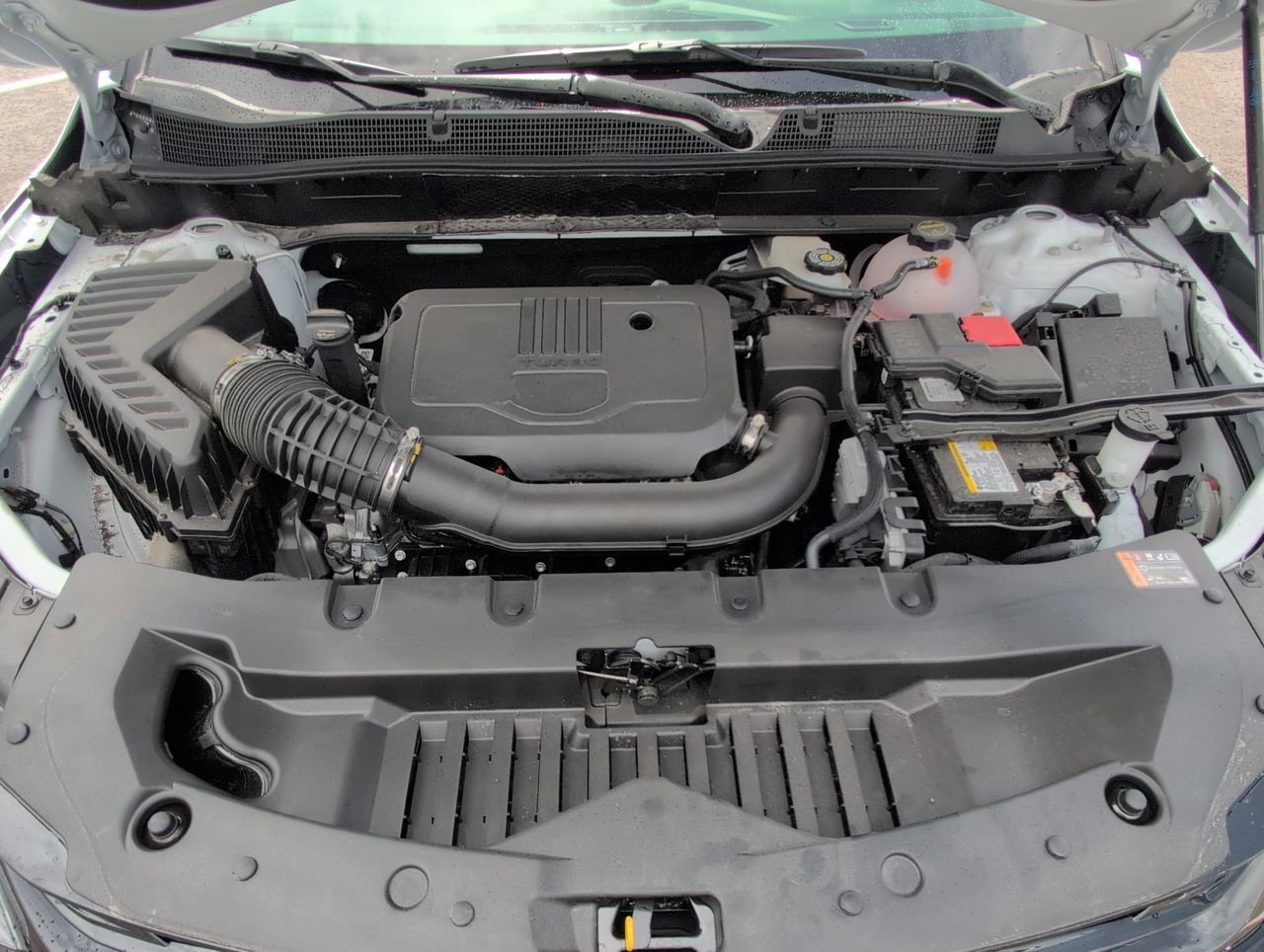 New 2026 Summit White Chevrolet 3LT image 31