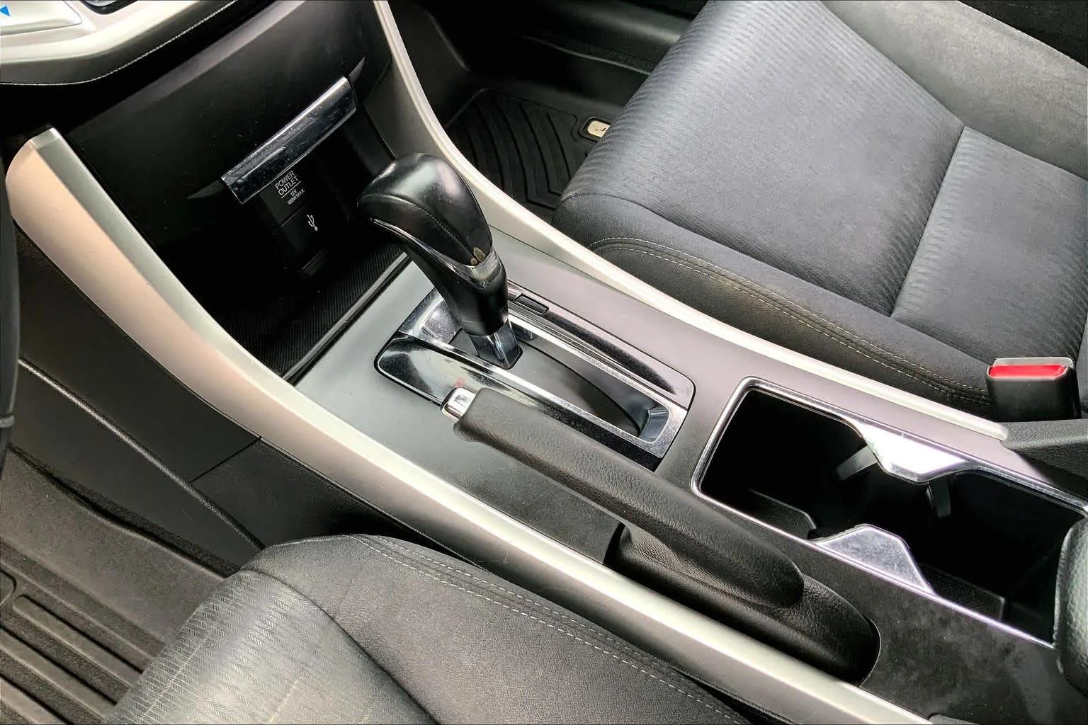 Used 2014 Hematite Metallic Honda Sport image 17