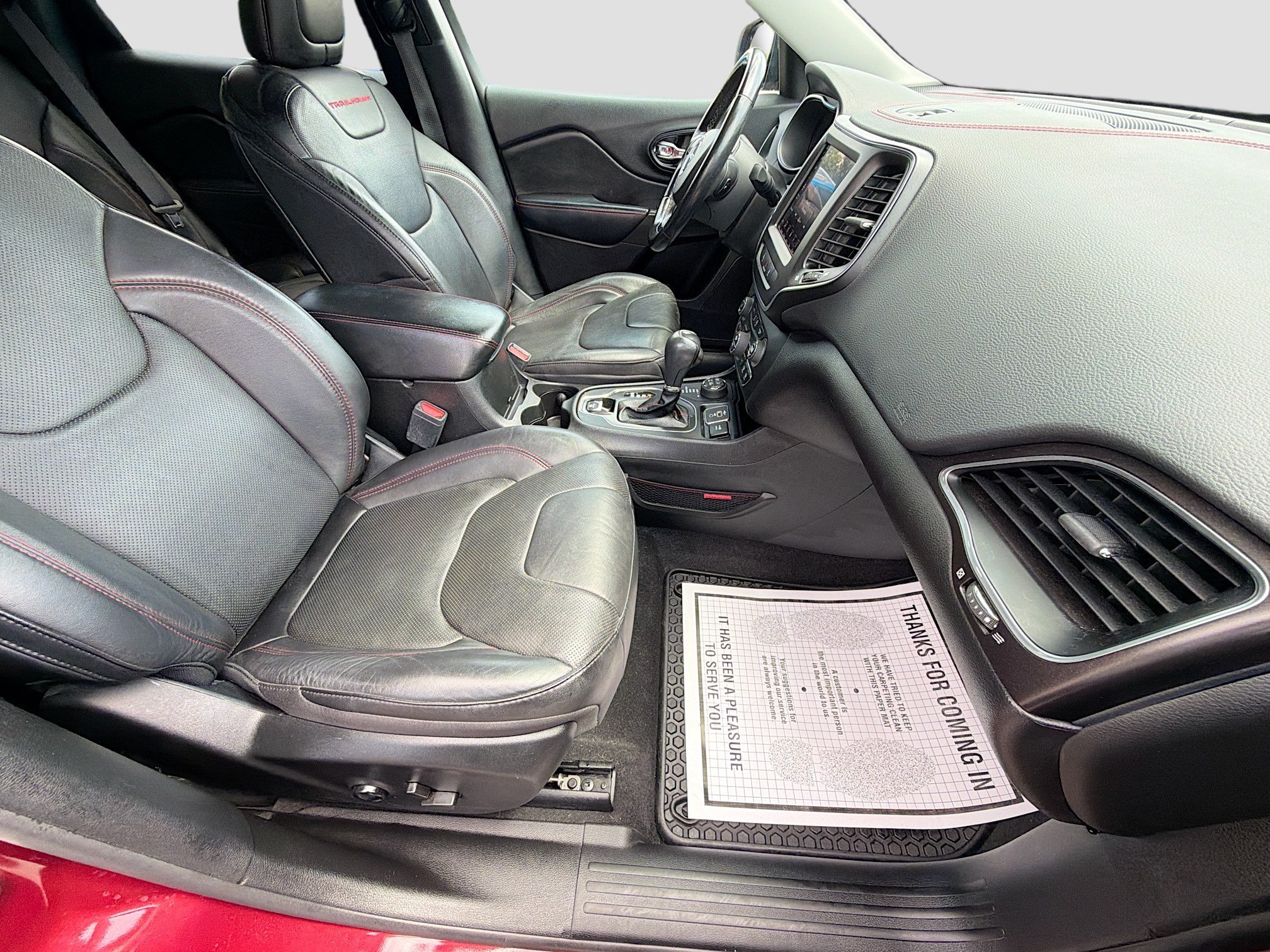 Used 2021 Velvet Red Pearlcoat Jeep Trailhawk image 15