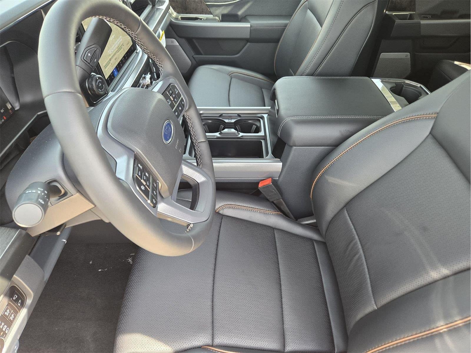 New 2026 Star White Metallic Tri-Coat Ford F-250® Lariat® image 8