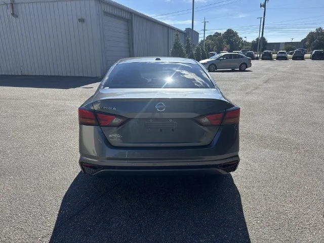 Used 2020 Gray Nissan 2.5 S image 6