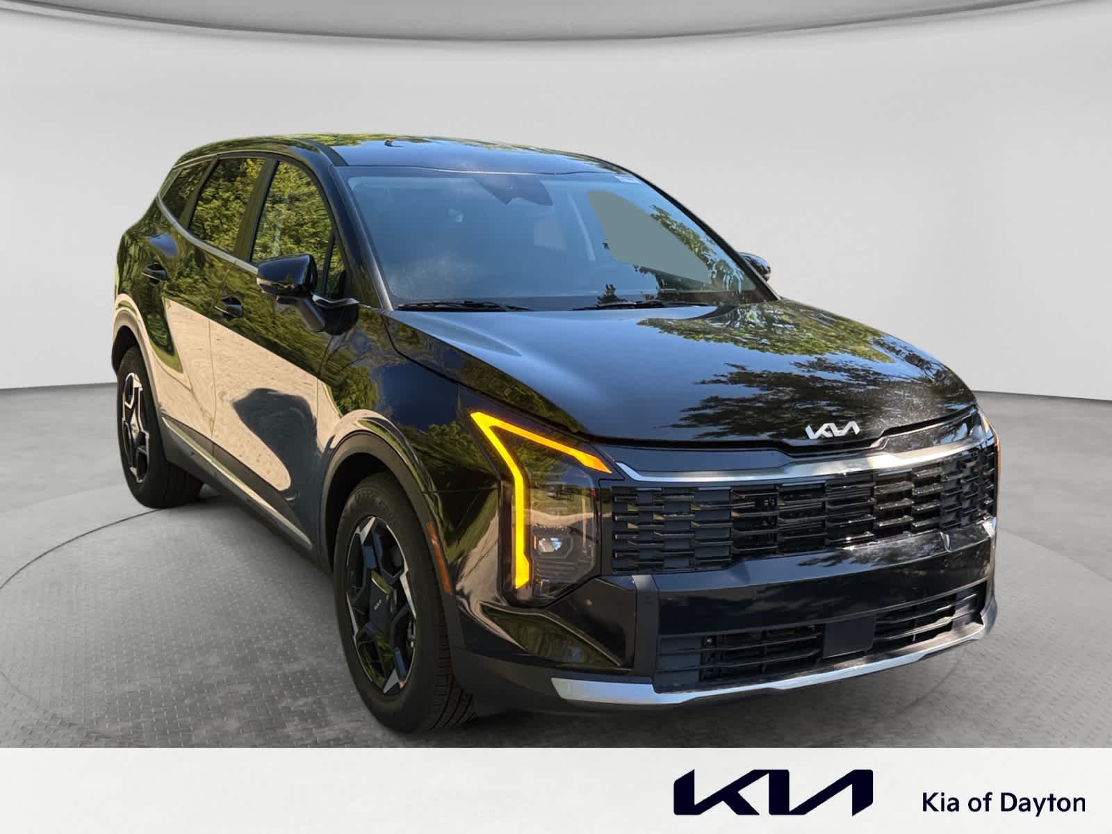 New 2027 Ebony Black Kia EX image 3