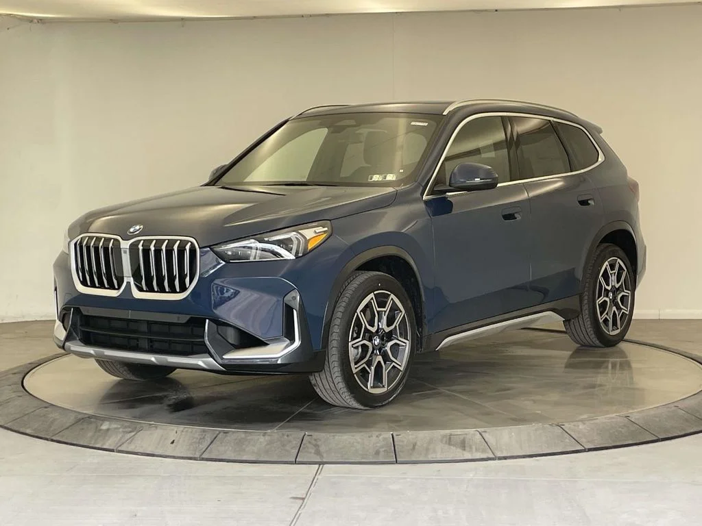 New 2026 Blue BMW xDrive28i image 1