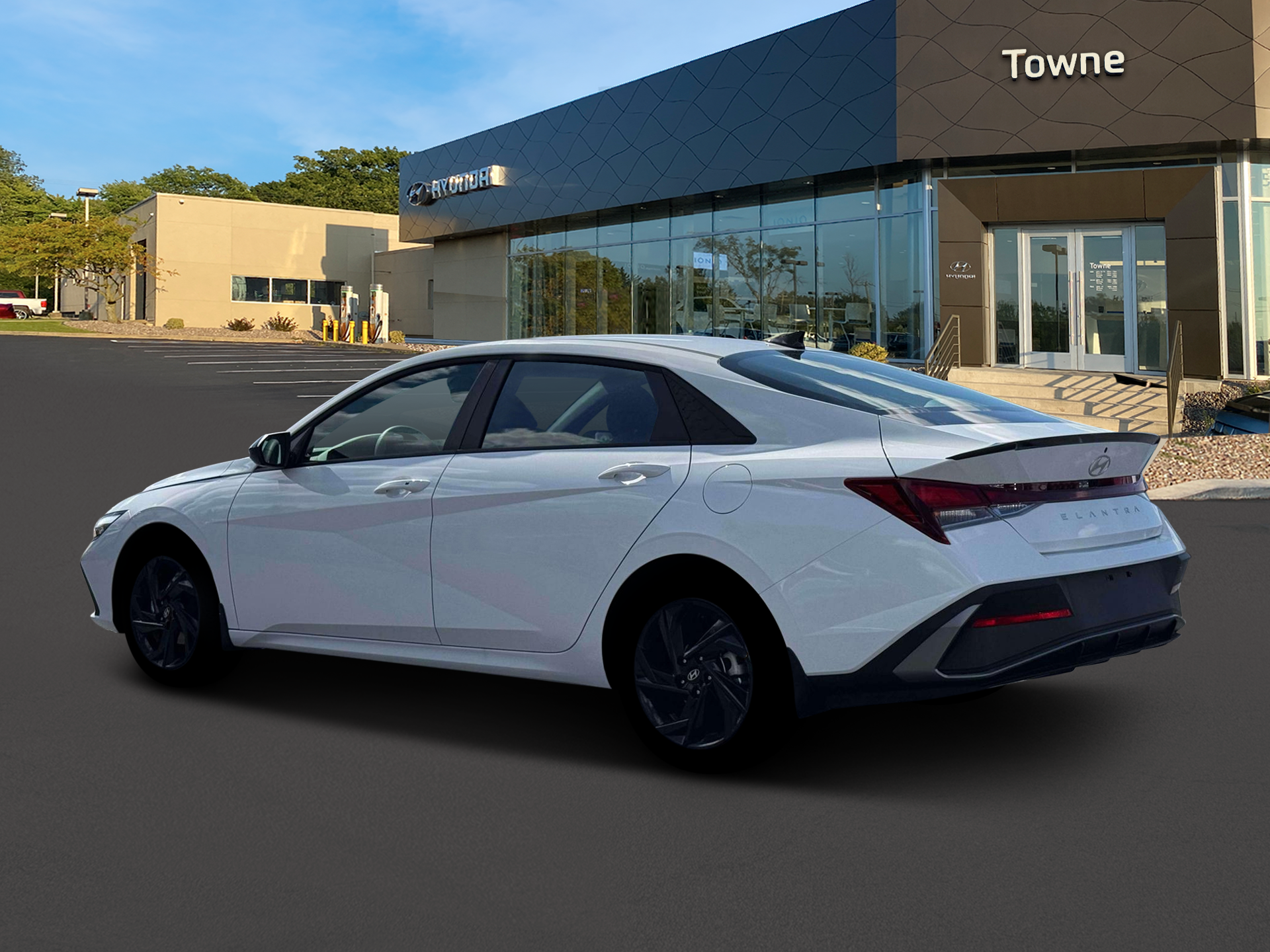 New 2026 White Hyundai SEL Sport image 4