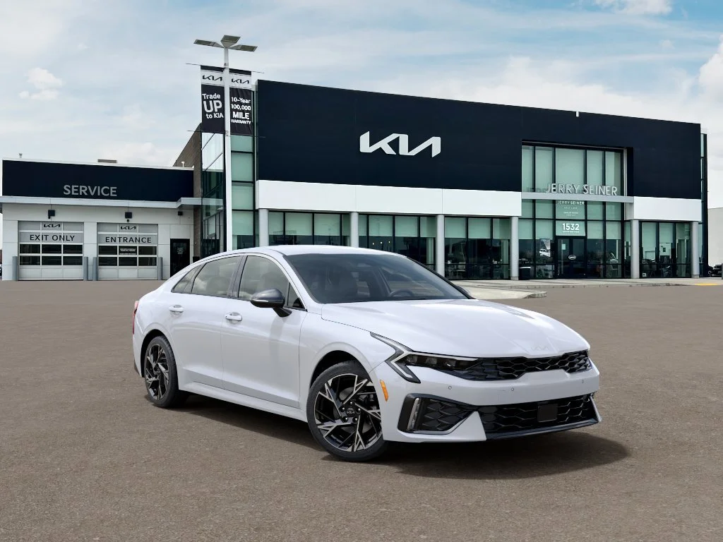 New 2026 Snow White Pearl Kia GT-Line image 8