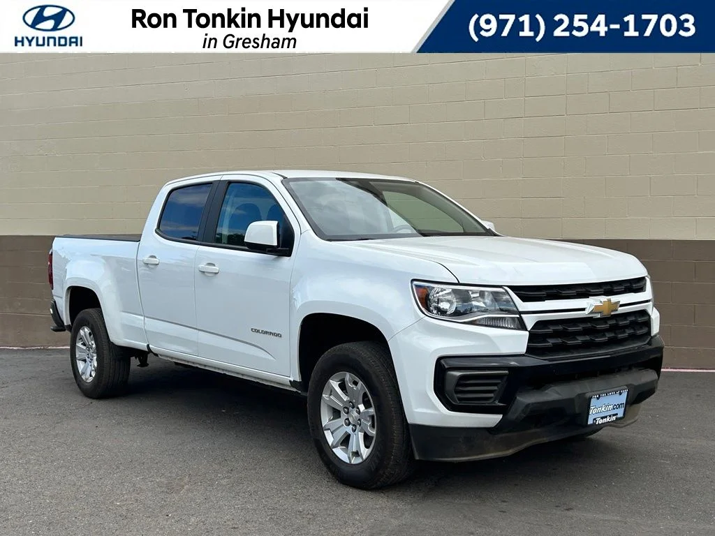 Used 2022 White Chevrolet LT image 1
