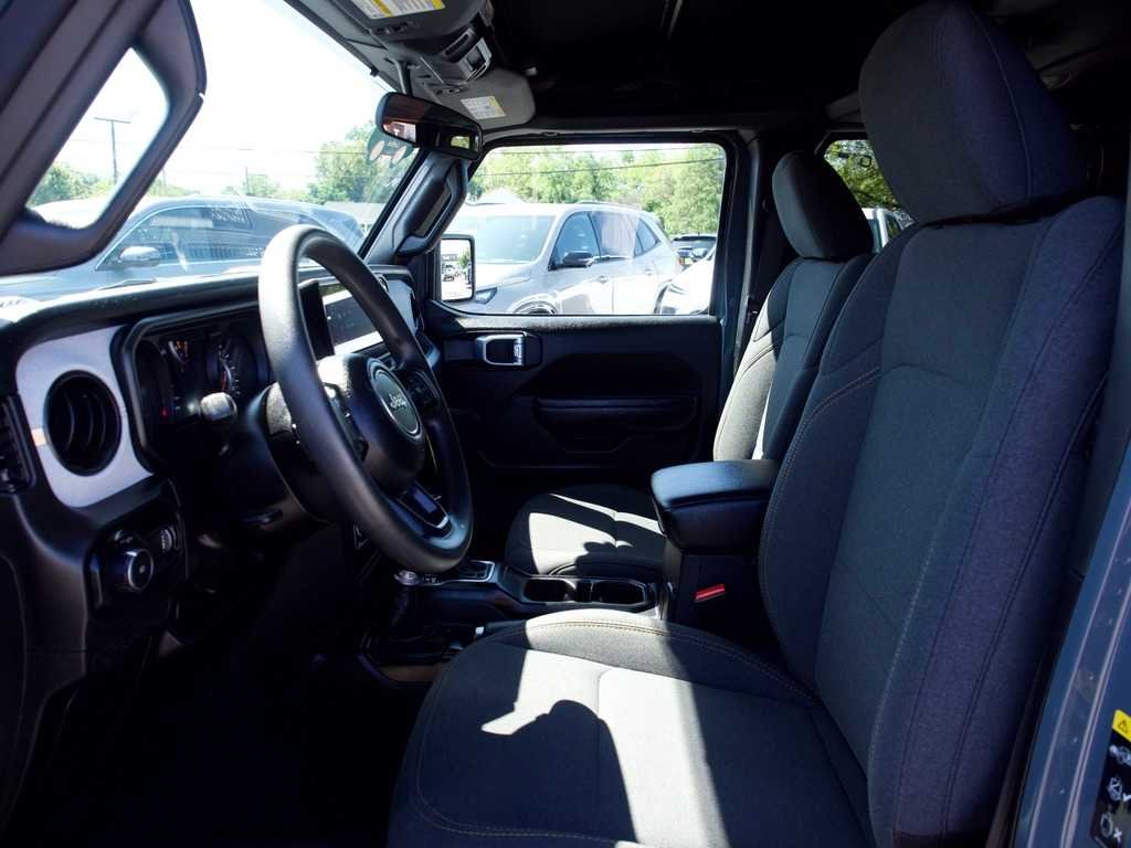 2024 Jeep Wrangler 4-Door Sport - Photo 14